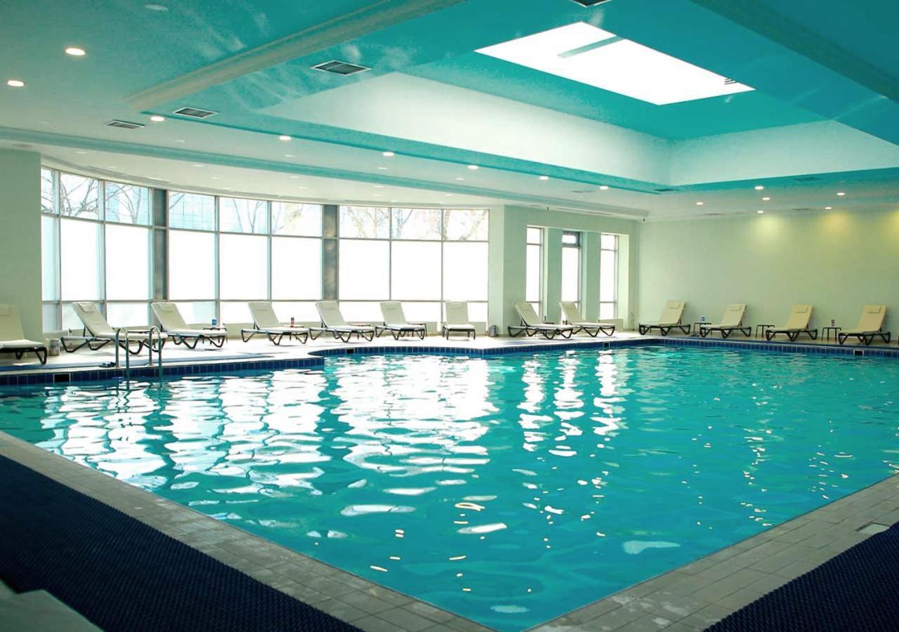Wyndham Tashkent Hotell Eksteriør bilde