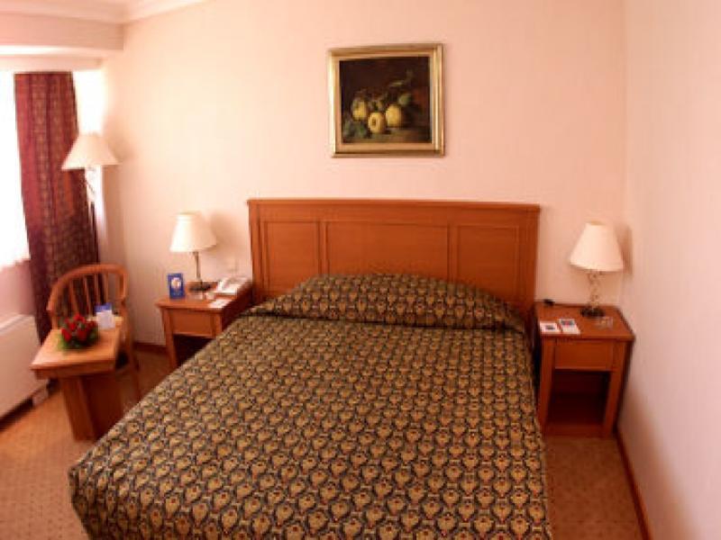 Wyndham Tashkent Hotell Eksteriør bilde