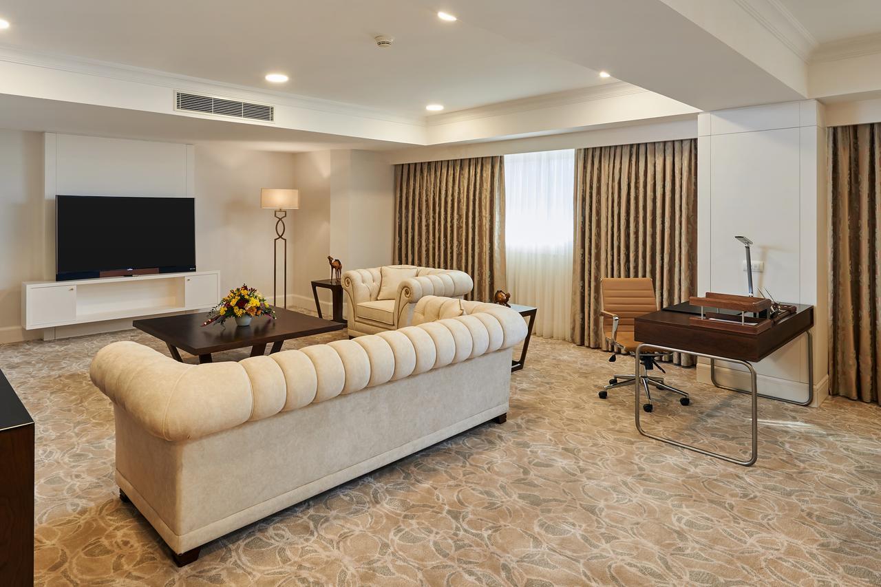 Wyndham Tashkent Hotell Eksteriør bilde